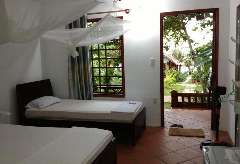 اتاق سوپریور سه تخته, Phu Quoc Kim Bungalow On The Beach