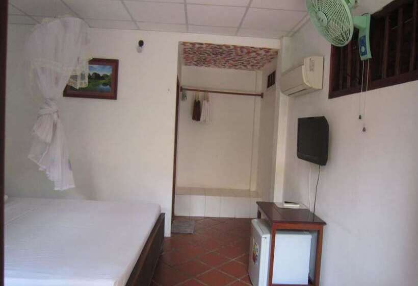 بانگلوی استاندارد, Phu Quoc Kim Bungalow On The Beach