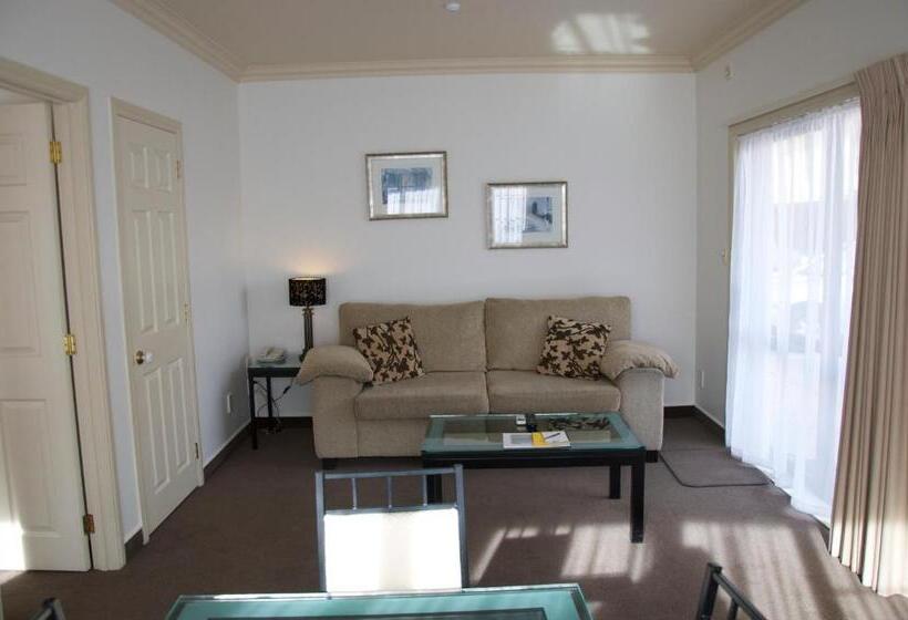 デラックススイート, Tuscany Villas Whakatane