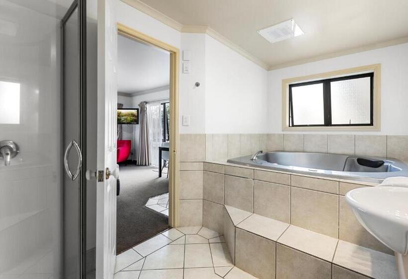 スイート（家族用）, Tuscany Villas Whakatane