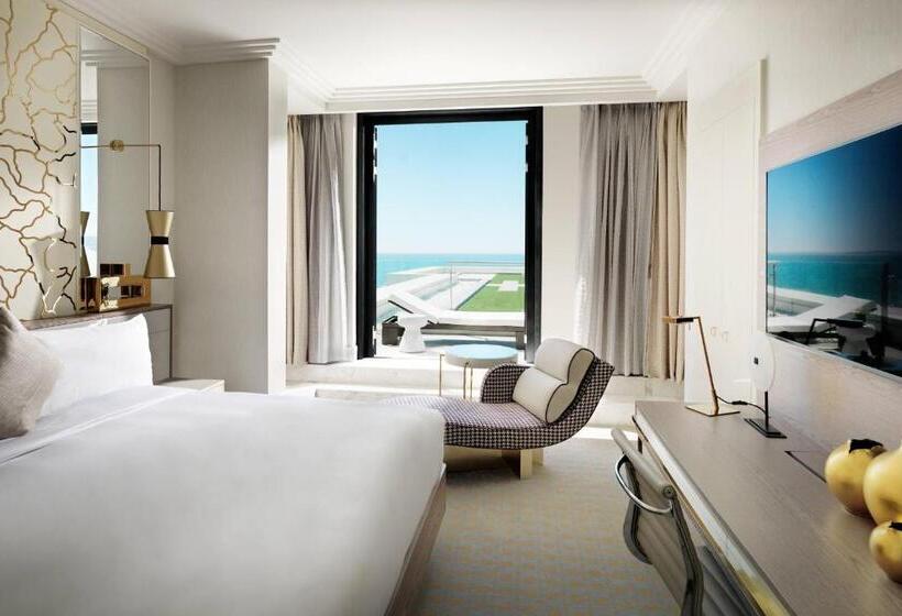 اتاق استاندارد با تخت بزرگ, Baku Marriott Hotel Boulevard