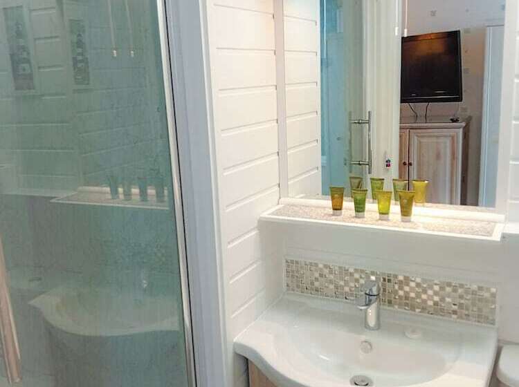 חדר קלאסי, Home And Away Guesthouse