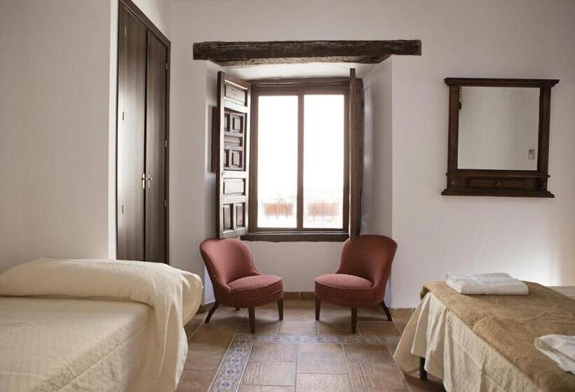 اتاق استاندارد چهار تخته, Hostal Palacio Del Corregidor