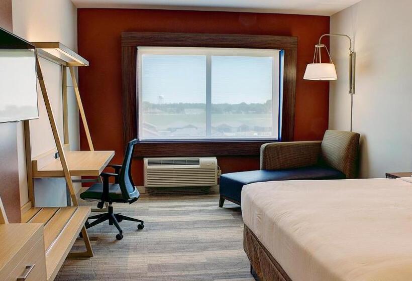 Стандартный Номер Кровать Кинг, Holiday Inn Express Spencer, An Ihg