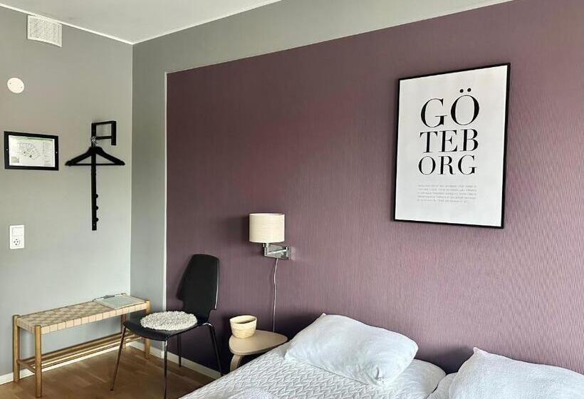 Номер Economy с общей ванной комнатой, Linnéplatsens Hotell & Vandrarhem