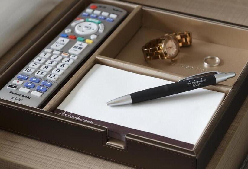 Номер Deluxe, Millennium Mitsui Garden Hotel Tokyo   Ginza