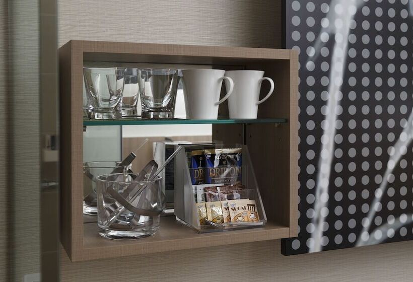 Номер Deluxe, Millennium Mitsui Garden Hotel Tokyo   Ginza