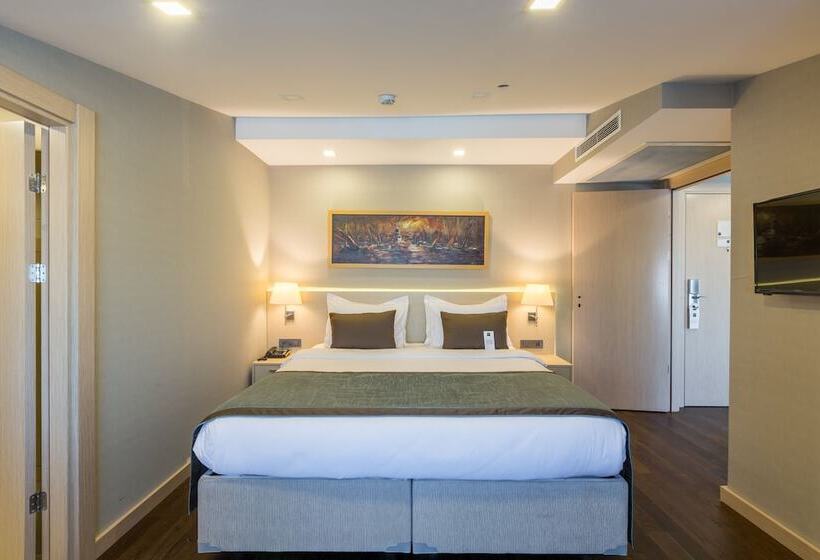 اتاق سوپریور, Molton Monapart Mecidiyekoy