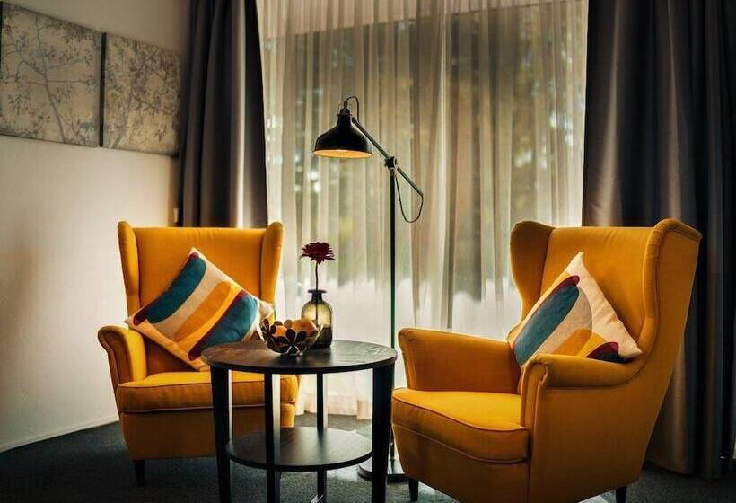 اتاق استاندارد, The Oriana Orange   Retro Hotel & Resort