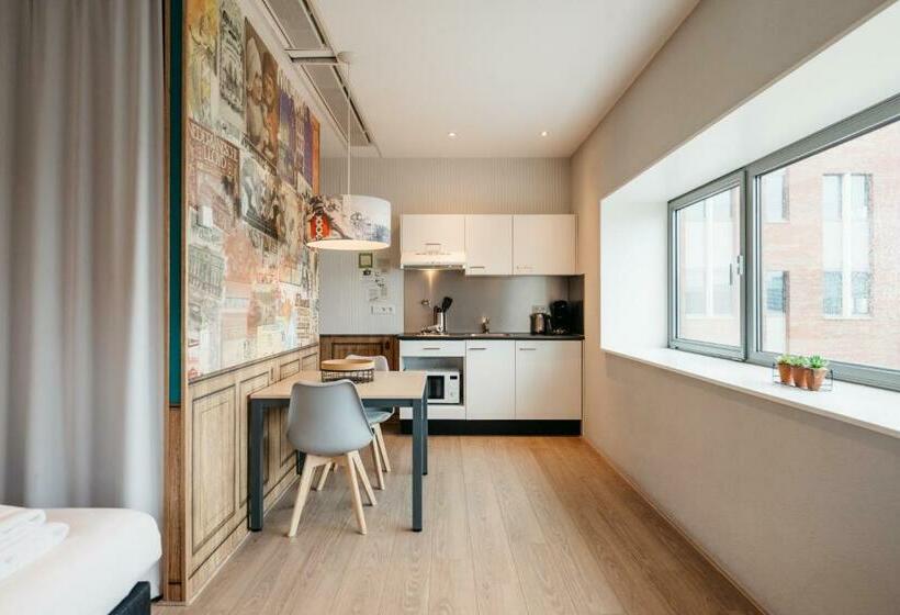 Standard Studio, Amsterdam Id Apart