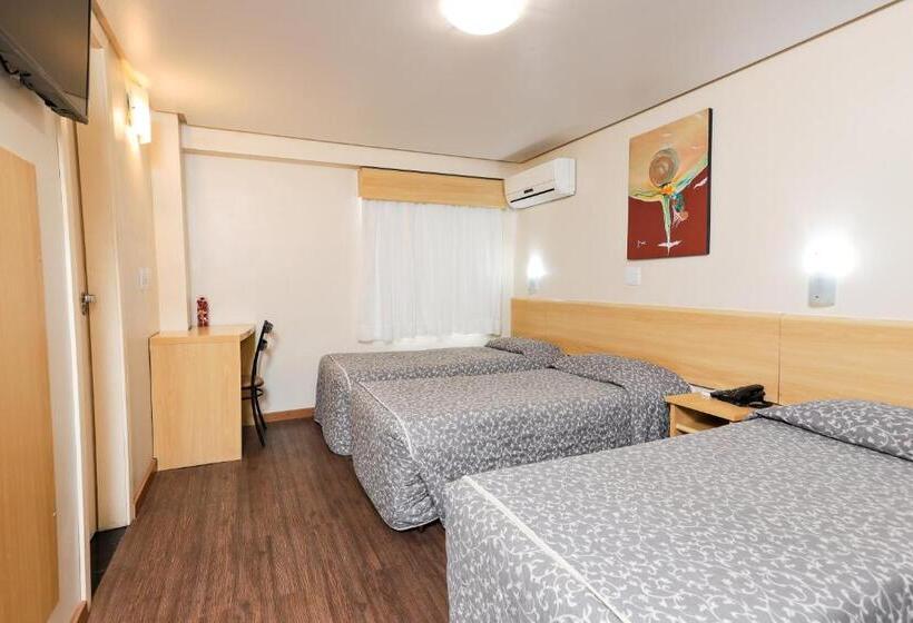 Номер Стандарт Трехместный, Express Terminal Tur  Rodoviaria Porto Alegre