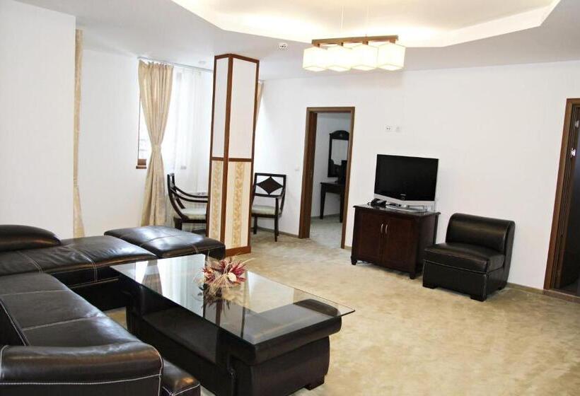 سوییت, Mpm Family Hotel Merryan