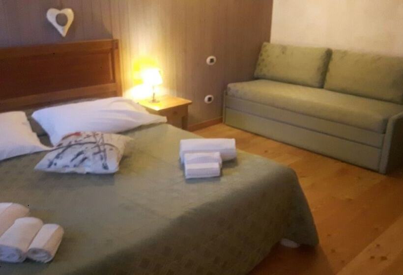 Трехместный Номер Комфорт, Maison Cly Hotel & Restaurant