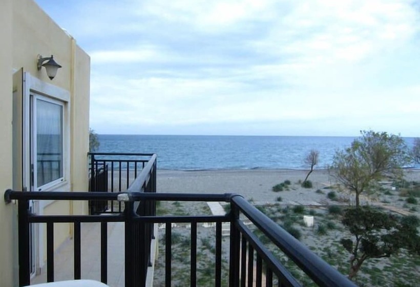Студио Стандарт с Балконом, Baladinos Apartments
