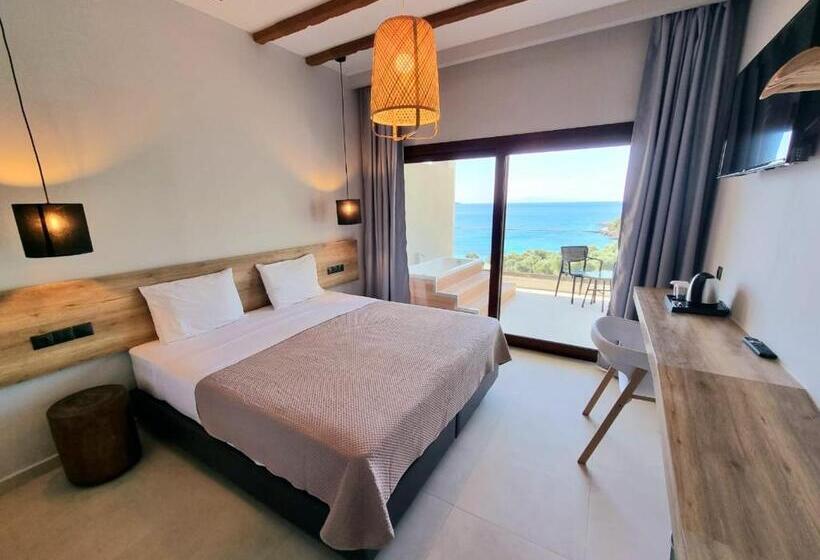 سوئیت با وان آب گرم, Enjoy Lichnos Bay Village, Camping, Hotel & Apartments