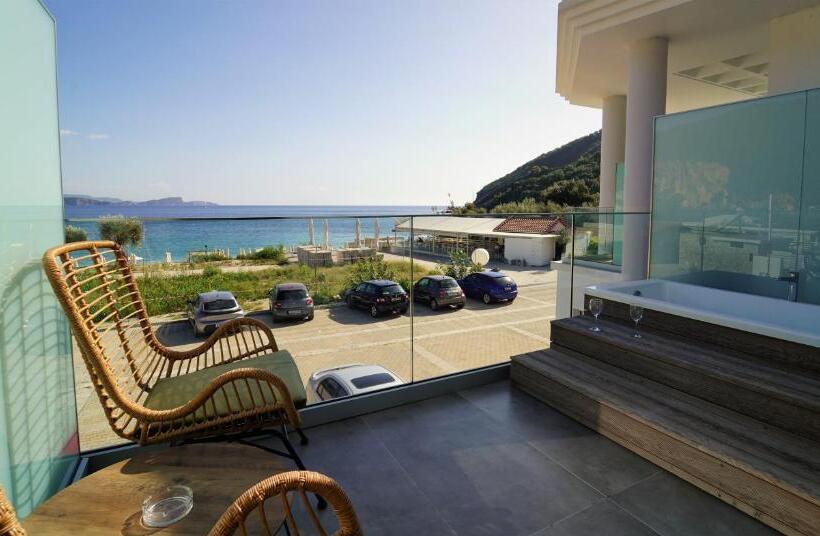 سوئیت با تخت بزرگ, Enjoy Lichnos Bay Village, Camping, Hotel & Apartments