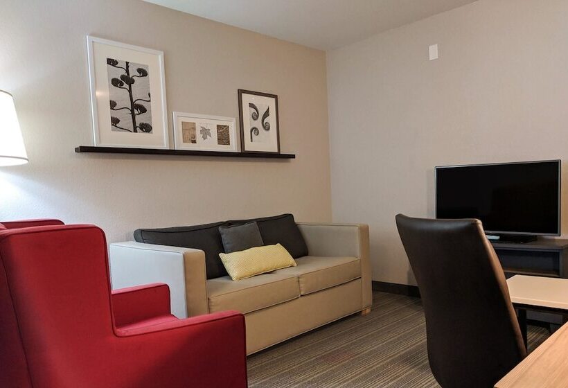 Люкс, Comfort Inn & Suites