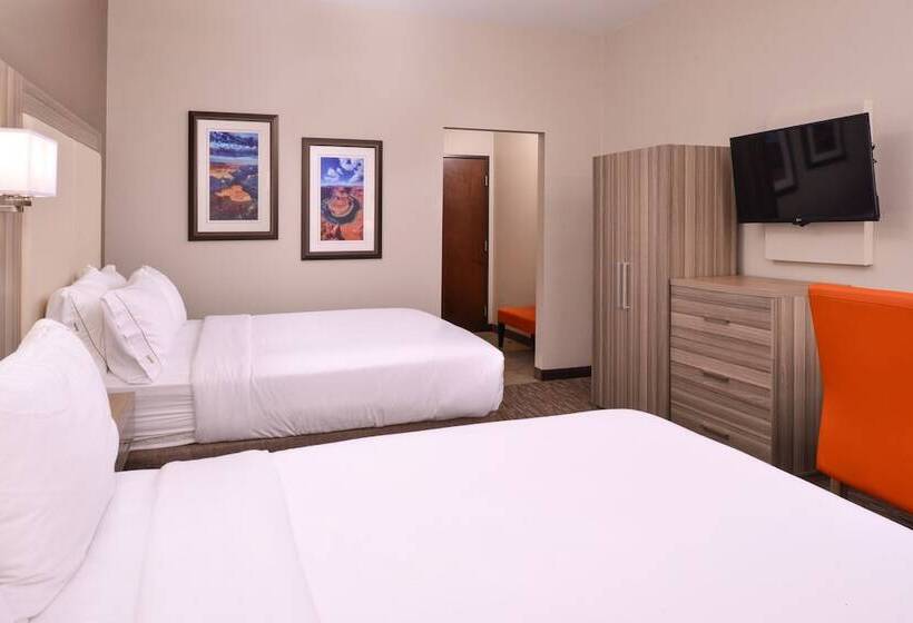 스위트, Holiday Inn Express & Suites Williams, An Ihg