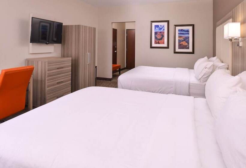 Люкс Адаптированный для Инвалидов, Holiday Inn Express & Suites Williams, An Ihg