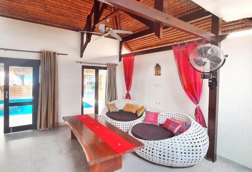Вилла 3 Спальни, Samba Villas Beachfront View