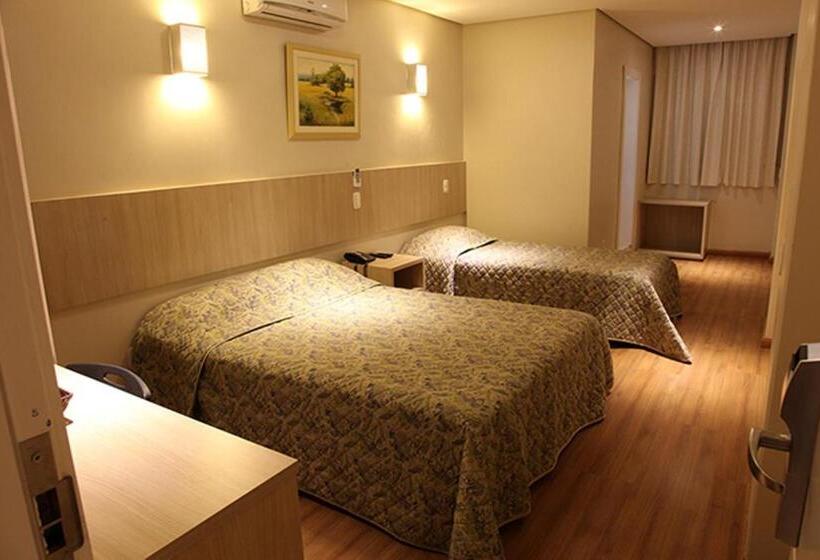 Номер Стандарт, Golden Hotel   O Mais Central   Pet Friendly