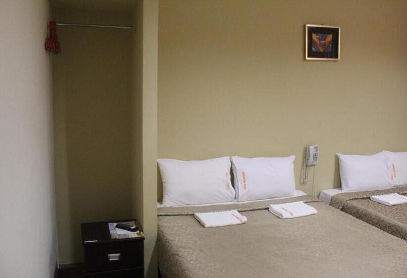 اتاق استاندارد چهار تخته, Grand Inn