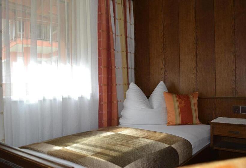 غرفة قياسية, Pension Bergsee