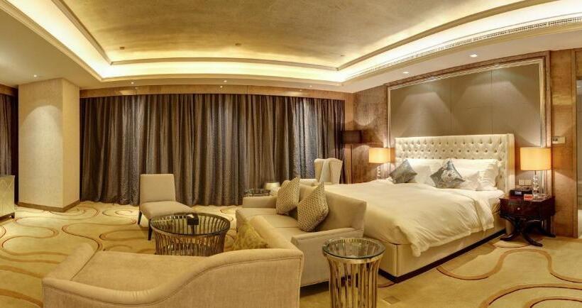 스위트, Ramada Plaza Liuzhou Liudong