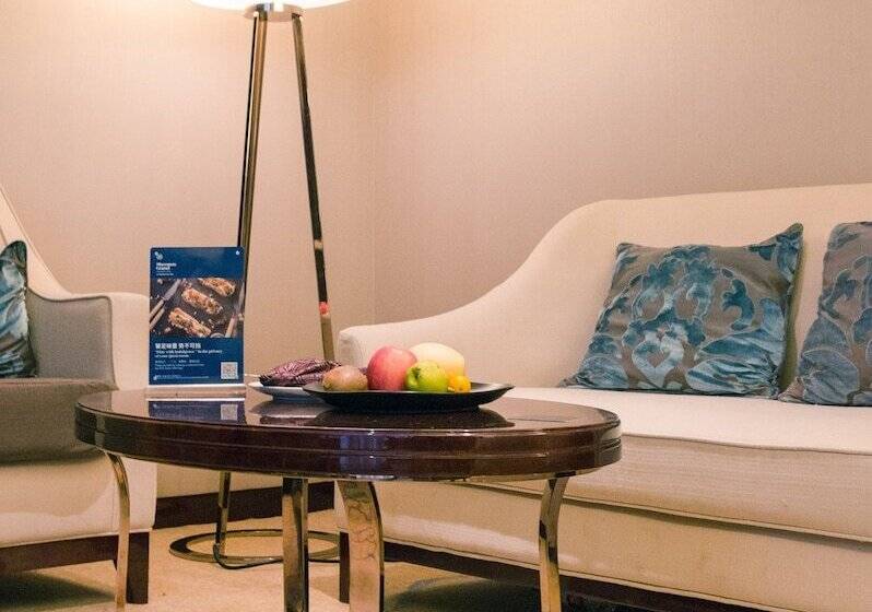 Студио Executive, Sheraton Grand Zhengzhou