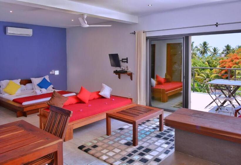 استودیوی استاندارد با چشم‌انداز دریا, Hôtel Résidence Sarimanok