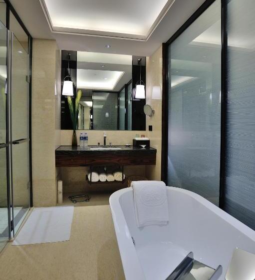 Номер Executive, Dongguan Kande International