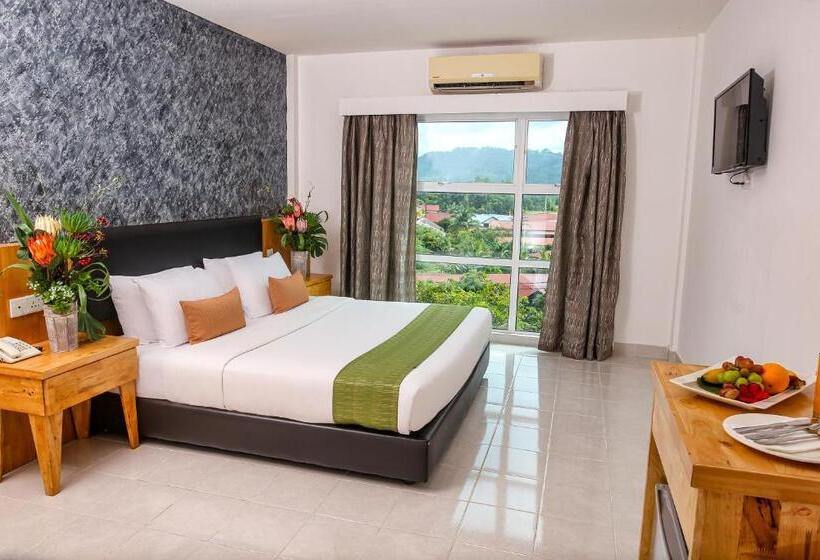 キングサイズベッドのデラックスルーム, Langkapuri Resort Langkawi