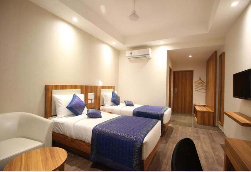 Номер Deluxe, Le Roi Raipur At Raipur Railway Station