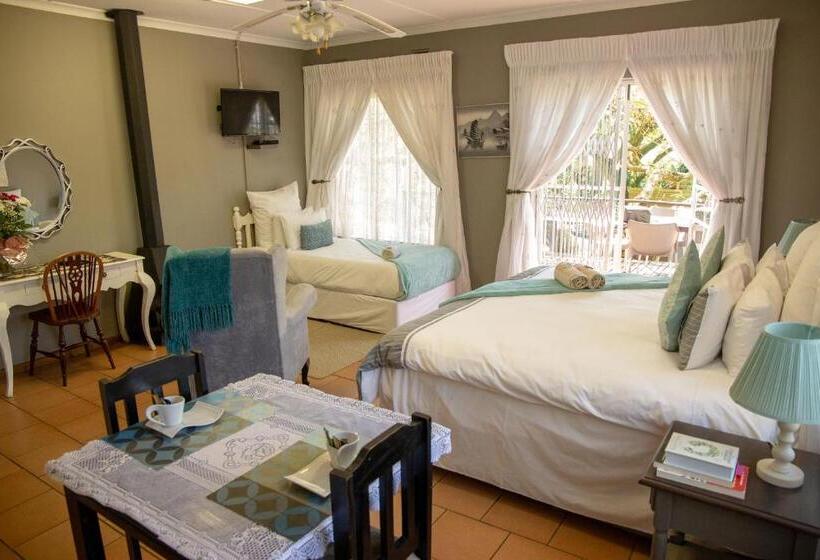 اتاق چهار تخته با دستشویی مشترک, Lincoln Cottages Bnb & Self Catering