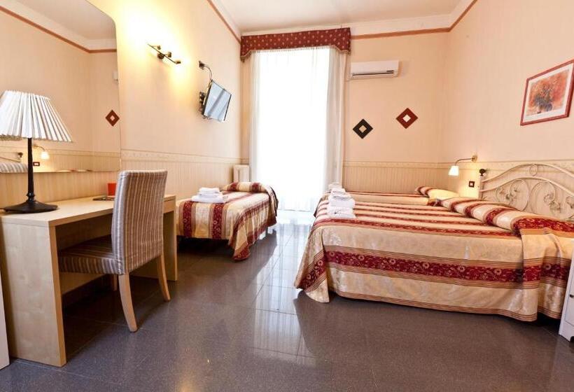 Camera Quadrupla Standard, B&b Medinaples