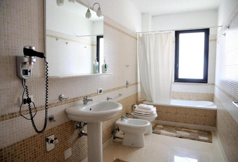 Апартаменты 2 Спальни, Residence Le Saline