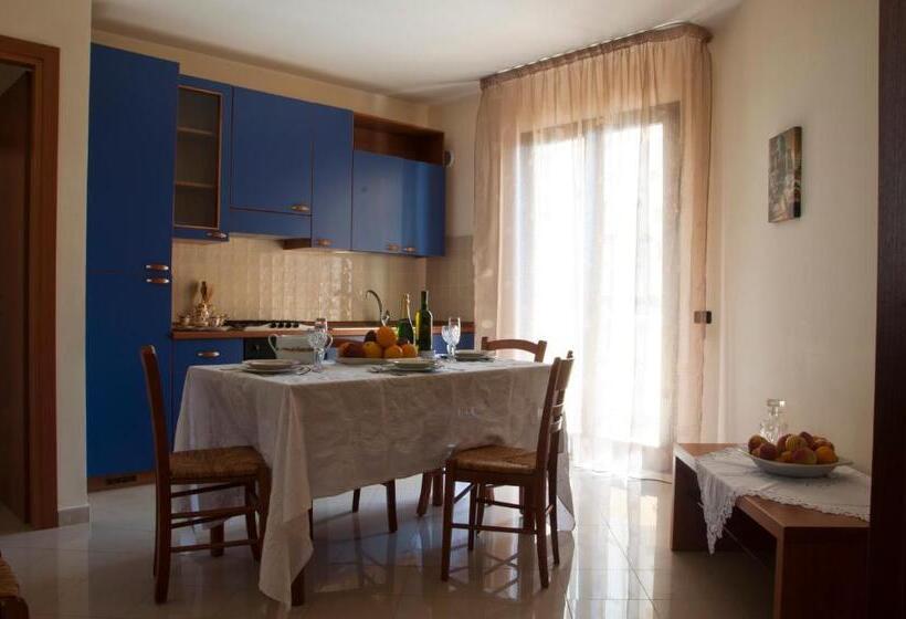 Апартаменты 3 Спальни, Residence Le Saline