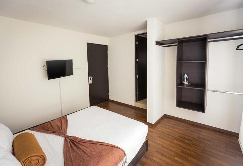 ویلای 3 خوابه, Redwood Villas Zona Industrial San Luis Potosi