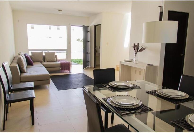 ویلای 3 خوابه, Redwood Villas Zona Industrial San Luis Potosi