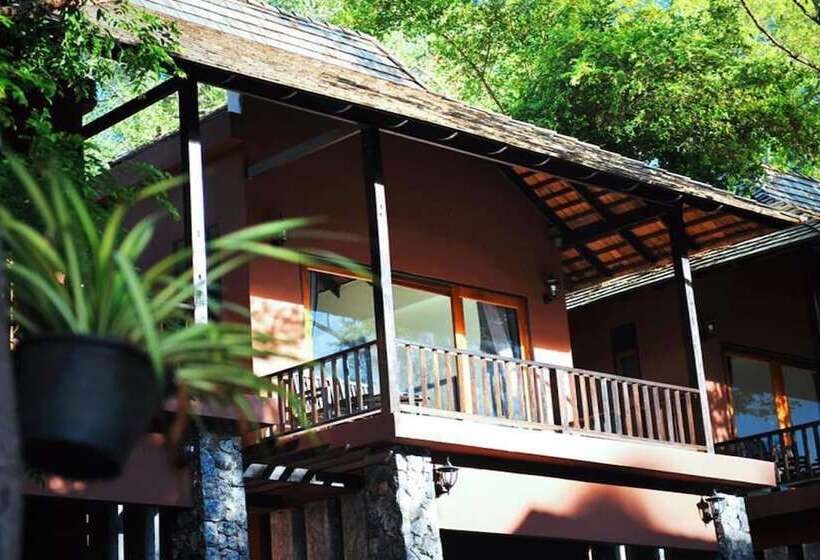 Номер Стандарт Вид на Бассейн, Koh Tao Beach Club
