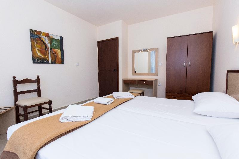 Апартаменты 2 Спальни, Mandy Suites