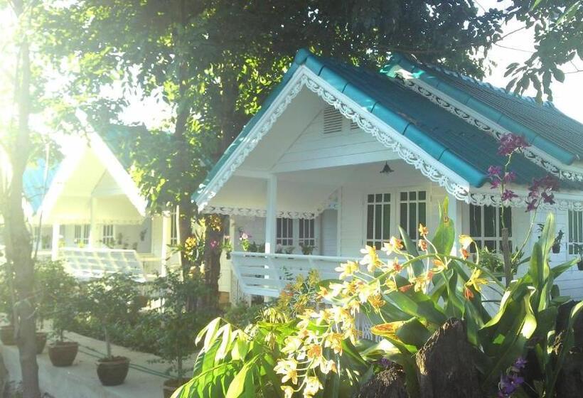 ویلای استاندارد با چشم‌انداز باغ, Baan Luang Harn