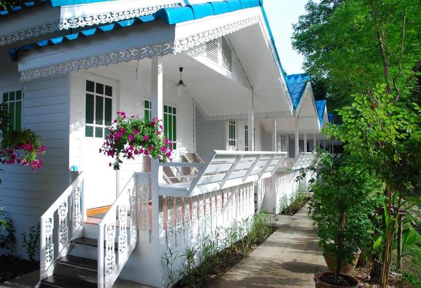 اتاق لوکس, Baan Luang Harn
