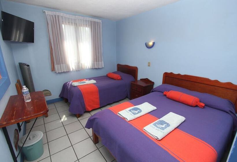 اتاق استاندارد سه نفره, Casa Arnel