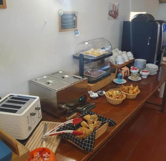 컴포트 트리플 룸, Le Mas Des Quintrands Manosque  Motel De Charme