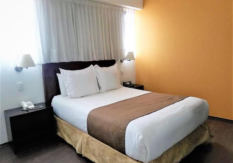 Полулюкс, Suites Teca Once