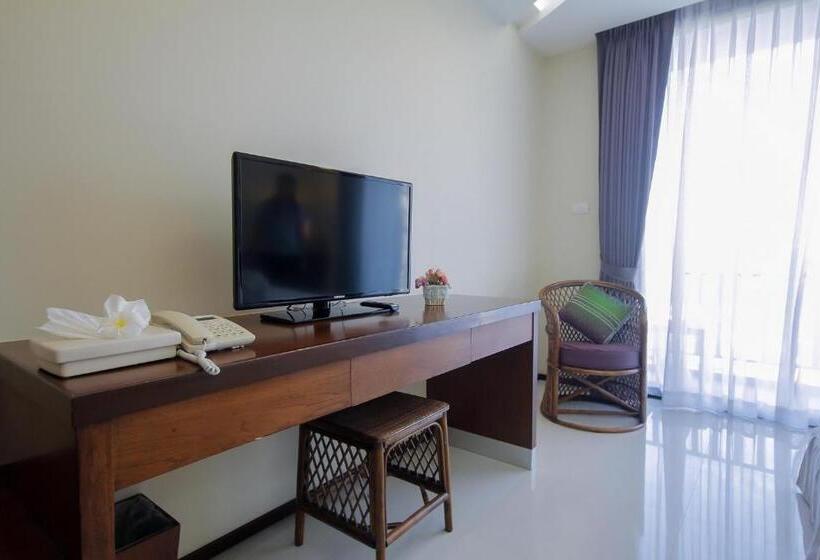 디럭스 룸, Baan Nilrath Hotel   Sha Extra Plus