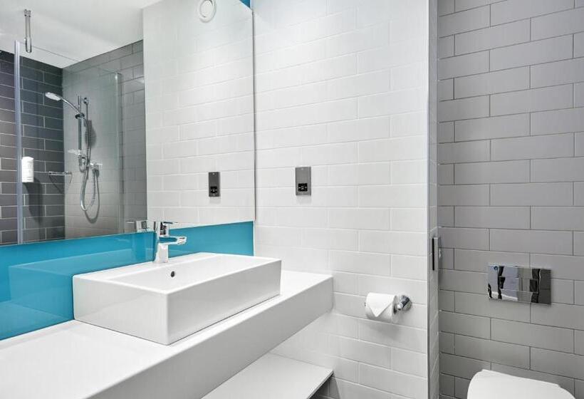 Номер Стандарт, Holiday Inn Express Grimsby, An Ihg