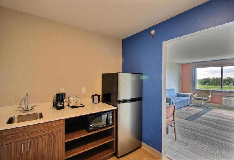 Люкс Адаптированный для Инвалидов, Holiday Inn Express & Suites Fond Du Lac, An Ihg