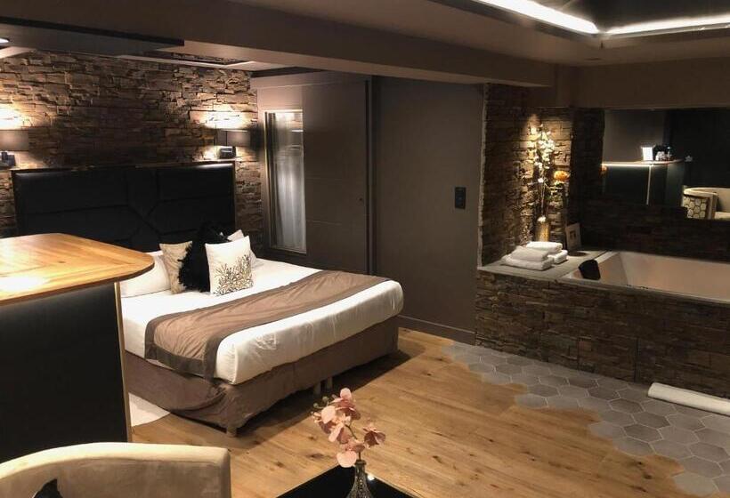 اتاق لوکس, Le Gourguillon